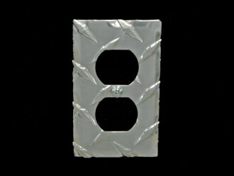 RaceMates Single Electrical Outlet Wall Plate Cover / Each / Diamond Tread Aluminum / Owens Products